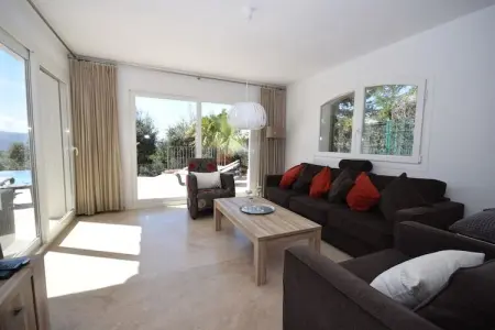 Ojo Azul, Villa au bord de la piscine près de la côte - Photo 14