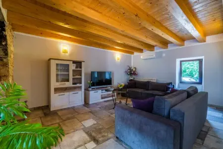 Villa paisible à Rakalj avec piscine - Photo 9