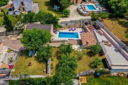 Villa paisible à Rakalj avec piscine - Photo 29