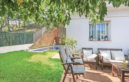 Maison 5 personnes à St. Cebrià de Vallalta - Photo 3
