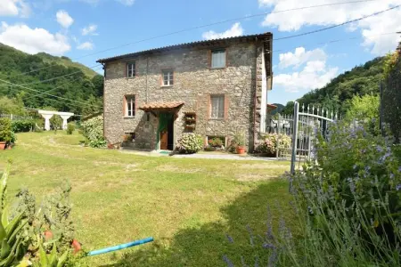Casa Irene, Retraite sereine à Pescaglia - Photo 13