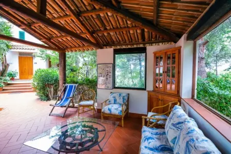 Villa Nicola, Villa spacieuse en Calabre avec piscine partagée - Photo 3