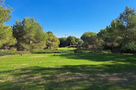 Apartamento  Tipuana, Luxe au bord du golf à Las Colinas - Photo 25