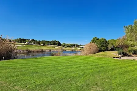 Apartamento  Tipuana, Luxe au bord du golf à Las Colinas - Photo 26