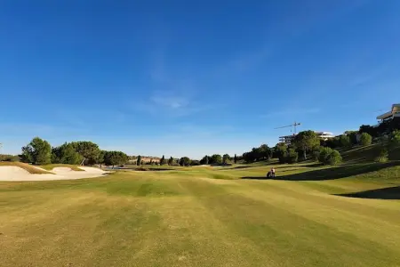 Apartamento  Tipuana, Luxe au bord du golf à Las Colinas - Photo 27