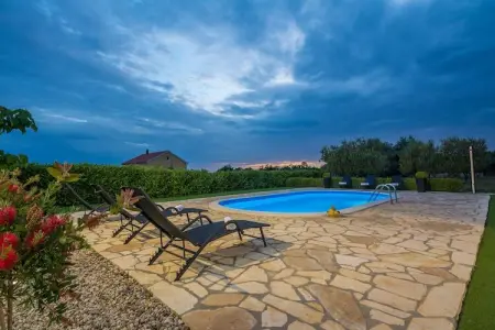 Holiday house Josipa, Villa à Policnik avec piscine privée - Photo 19