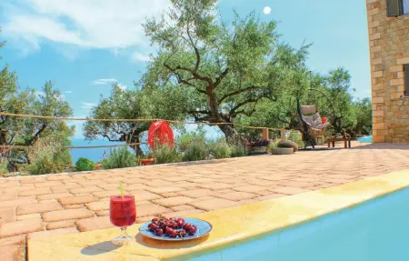 Maison Elia with private pool, Maison 8 personnes à Kardamyli - Photo 12