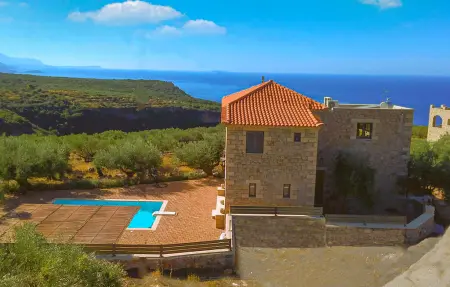 Maison Elia with private pool, Maison 8 personnes à Kardamyli - Photo 17