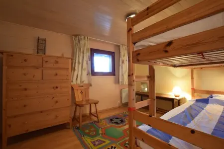 Le Chalet de Cherapont, Gîte confortable près du lac Cherapont - Photo 12