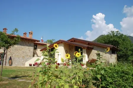 Borgo Belvedere Combi, Ferme en Italie près des chutes Dardagna - Photo 14