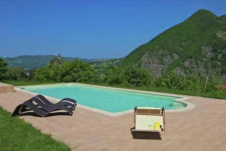 Borgo Belvedere Combi, Ferme en Italie près des chutes Dardagna - Photo 17