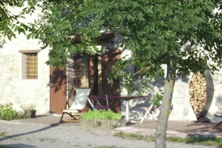 Borgo Belvedere Combi, Ferme en Italie près des chutes Dardagna - Photo 25