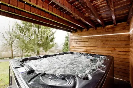 La Sérénité, Chalet d'ambiance avec sauna et jacuzzi - Photo 32