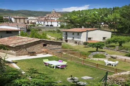 Villa Liquidámbar II, Manoir à Torrecilla avec vue sur la montagne - Photo 5