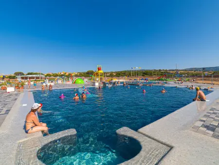 Camping Village Baia Blu La Tortuga, Maison 4 personnes à Vignola Mare - Photo 9