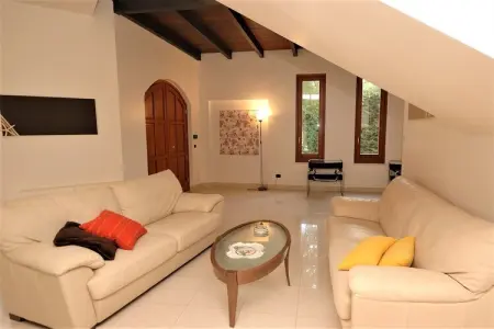 Villa Vittoria, Villa à Valderice avec Piscine et Jardin - Photo 8