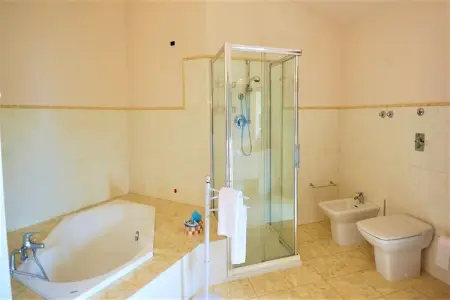 Villa Vittoria, Villa à Valderice avec Piscine et Jardin - Photo 17
