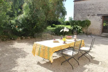 Maison de Vacances Bouix, Élégante maison familiale à Bouix - Photo 12