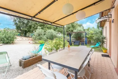 Les Lavandes, Maison de vacances sensationnelle avec piscine - Photo 32