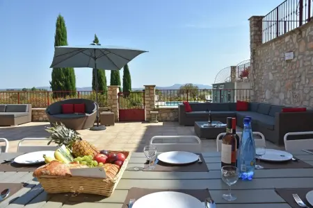 Villa des 4 vents C, Maison de vacances avec vue et piscine privée - Photo 23