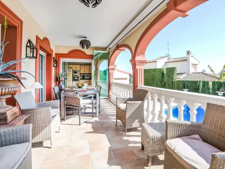 Villa Albert, maison accueillante et chaleureuse avec magnifique jardin arboré et vue splendide - Photo 4
