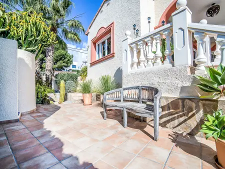 Villa Albert, maison accueillante et chaleureuse avec magnifique jardin arboré et vue splendide - Photo 26