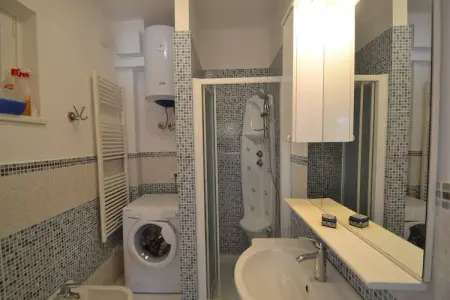 Vista Gentile, Climatisé, avec piscine, spa et salle de sport - Photo 15