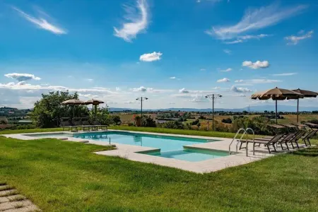 Borgo Le Spighe, Ferme en Toscane avec piscine et vue - Photo 10