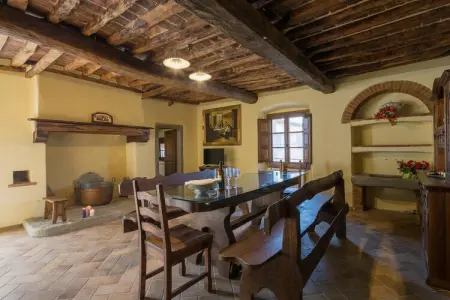 Borgo Le Spighe, Ferme en Toscane avec piscine et vue - Photo 13