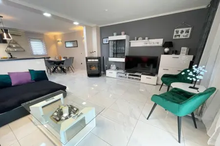 Holiday Home Jasminka, Maison Dramalj avec piscine près de la mer - Photo 4