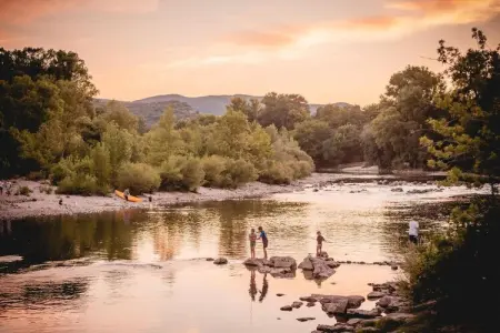 Les Sources de Manon 2, Escapade en Ardèche avec animaux de compagnie - Photo 12