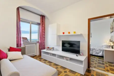 Casa Marinella Sinistra, Agréable appartement avec cour - Photo 3
