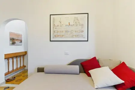 Casa Marinella Sinistra, Agréable appartement avec cour - Photo 9
