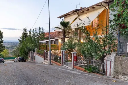 Casa Marinella Sinistra, Agréable appartement avec cour - Photo 21