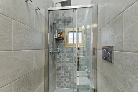 Casa Marinella Sinistra, Agréable appartement avec cour - Photo 23