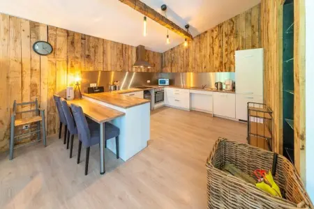 Chalet Bleu, Chalet luxuriant près du lac de Bütgenbach - Photo 1