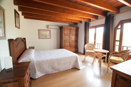 Can Jurat, Villa élégante à Ibiza avec piscine - Photo 2