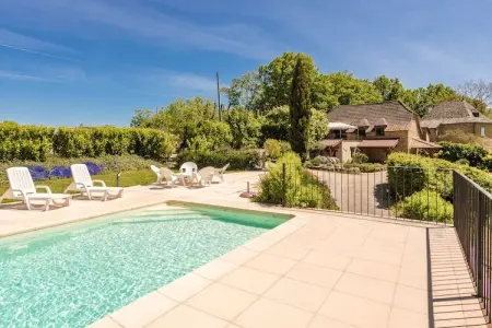 Altillac - Le Combelle, Maison de vacances à Altillac avec piscine privée - Photo 5