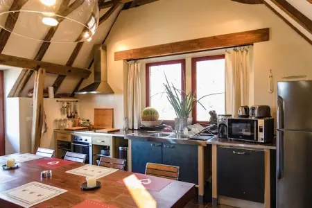 Altillac - Le Combelle, Maison de vacances à Altillac avec piscine privée - Photo 16