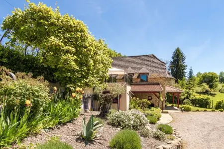 Altillac - Le Combelle, Maison de vacances à Altillac avec piscine privée - Photo 30