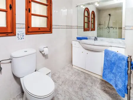 Lausanne, Maison 8 personnes à Calonge - Photo 13