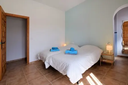 Casa de Alegría de Brasevin, Villa spacieuse à Arenas avec vue sur la mer - Photo 11
