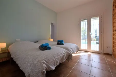 Casa de Alegría de Brasevin, Villa spacieuse à Arenas avec vue sur la mer - Photo 12