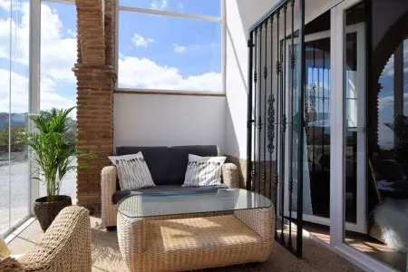 Casa de Alegría de Brasevin, Villa spacieuse à Arenas avec vue sur la mer - Photo 18