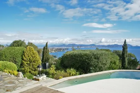 Vergerie, Villa aux Issambres avec vue sur la mer - Photo 16