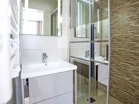 Maison Nelli, accueillante et moderne décorée avec goût - Photo 18