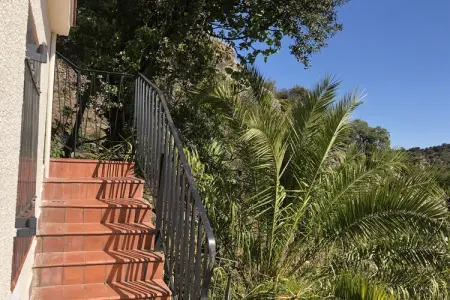Villa attrayante et luxueuse avec piscine et jacuzzi - Photo 8
