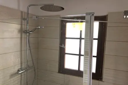Villa attrayante et luxueuse avec piscine et jacuzzi - Photo 20