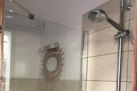 Villa attrayante et luxueuse avec piscine et jacuzzi - Photo 21