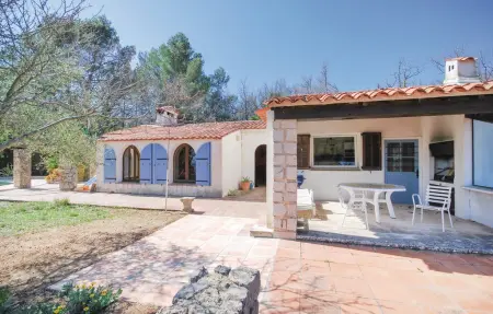 Maison 8 personnes à Bagnols en Foret - Photo 4